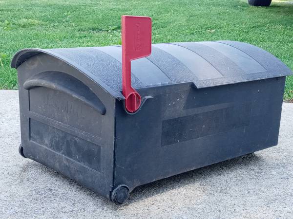 MAILBOX 1