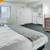 large studio, great for a single person, close to the strip, 4 thumbnail