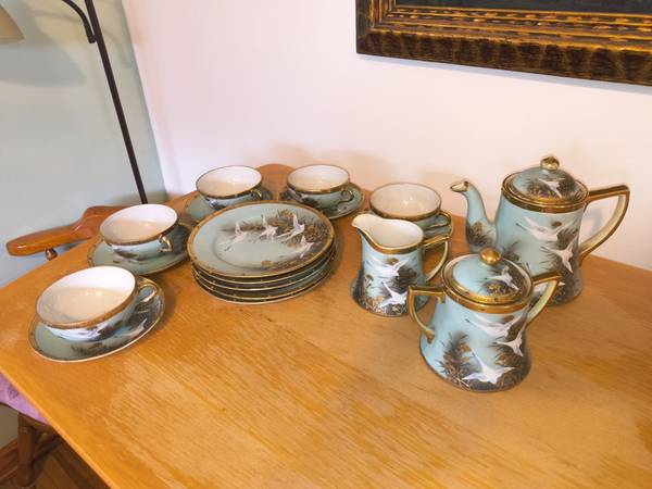 Serving Japenese Tea Set, Flawless, Antique from Mid-Century 1