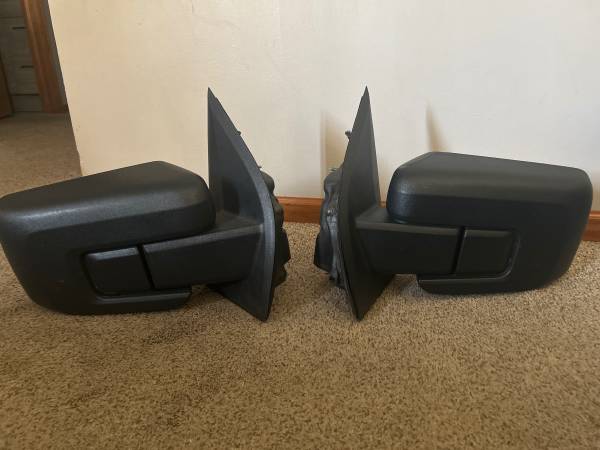 2024 F-150 Mirrors 1