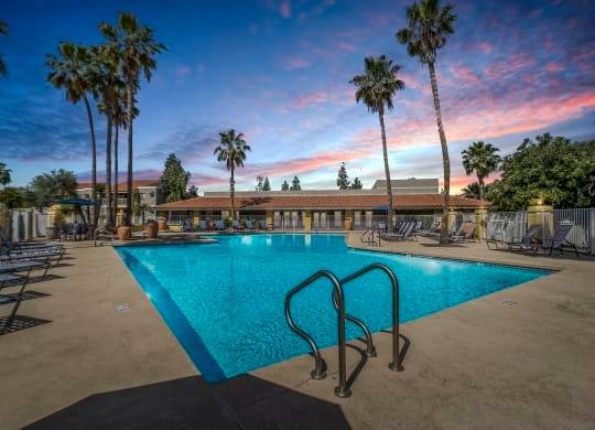 $750 / 321ft2 - get $200 off total move in if moved in by Friday 10/10 (5104 E Van Buren Street, Phoenix, AZ, USA, Phoenix, AZ)63966951389570121