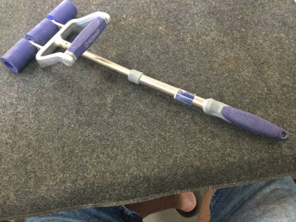 Kobalt Flooring and Wall Covering Roller 1