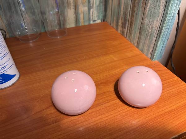 Vintage Japan Sasaki Colorstone Pastel Pink Salt and Pepper Shakers 1