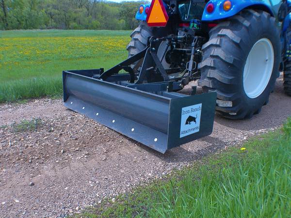 60" 3 point  Box Blade 1