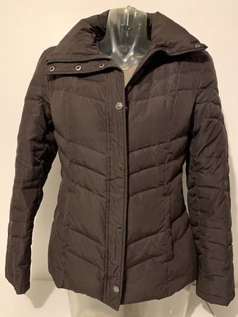 Kenneth Cole Down/Feather bro Puffer Jacket / Coat  - Woman's Small 1