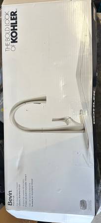 Kohler pull—Down kitchen faucet 1