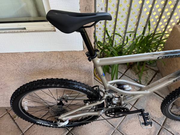 CANNONDALE JEKYLL 500 ALUMINUM MOUNTAIN BICYCLE - bicycles - by