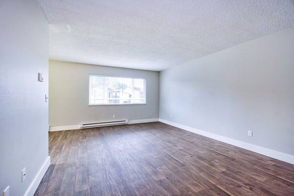 $1,099 / 406ft2 - Gresham OR, Pet Friendly Community, Studio 1ba (193 SW Eastman Pkwy #62, Gresham, OR)63820909448065121