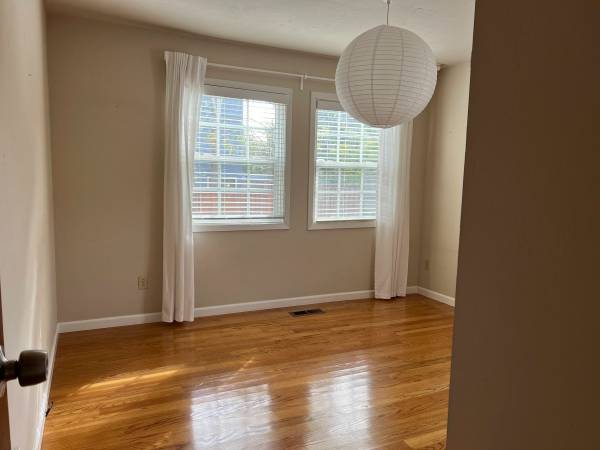 Spacious light filled room in Temescal garden apartment with parking!! 1