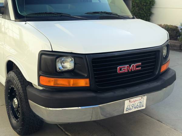 2007 GMC SAVANA 2500 / - Photo 7