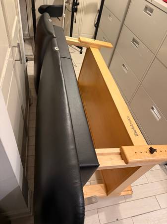 Massage bed Free 1