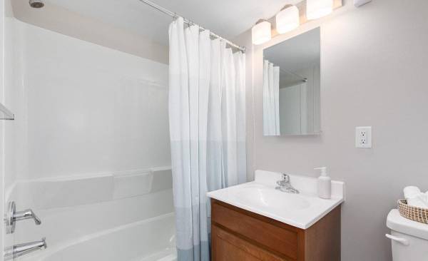 $1,160 / 388ft2 - Piso de Madera Vinílica, Amplios Armarios, Acceso Controlado/Cerrado, Conserje (Washington Highlands)63822288901633122