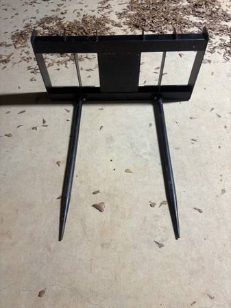 New Hay Forks / Bale Spear / Pallet Forks 1