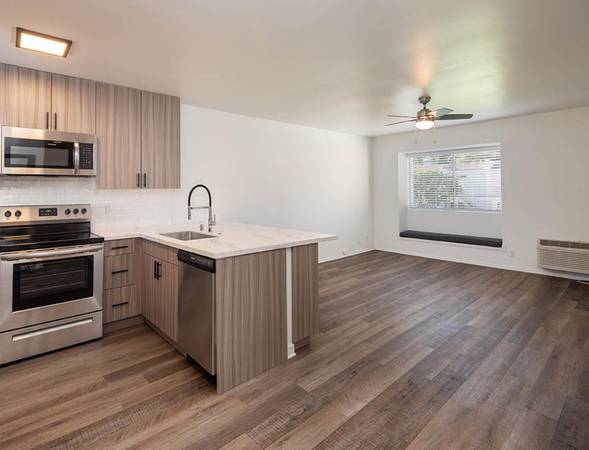 $2,895 / 2br - 1 & 2 Beds Here!, New Cabinets, Quartz Counters - See Our 2 Bed 2 Bath (Poway)63954709399939121