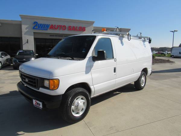 2007 FORD E250 CARGO VAN STOCK#6415 1