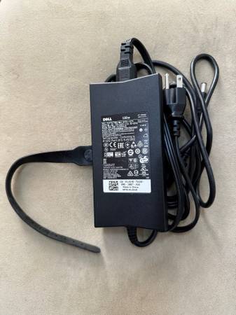 Dell Power supply, AC/DC adaptor, 19.5 volt 1