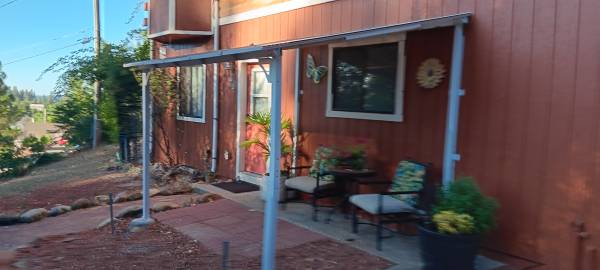 $1,500 / 1br - 800ft2 - Granny Unit / SENIORS  DISCOUNT! (Colfax. Enjoy small town living.)63952111391235120