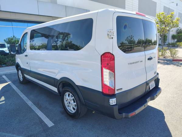 2015 Ford Transit-150 XLT - Photo 9
