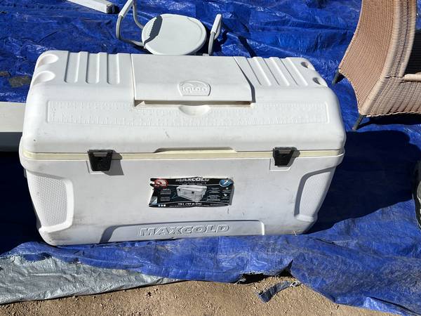 Igloo Maxcold 156L Cooler 1