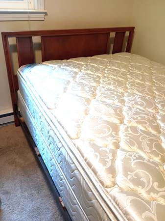 SOLID WALNUT MCM BED AND MATTRESS SET, FULL SIZE, EXC COND. 1