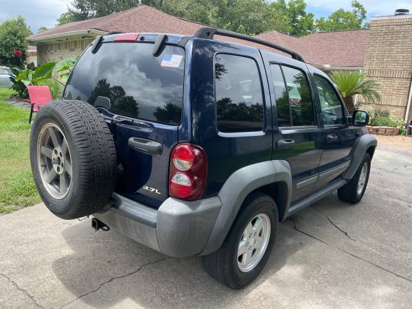 JEEP LIBERTY CLEAN - $3,200 (North Houston)63622387031043124