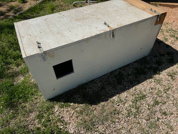 Macaw Breeder Nest Box NEW! 1