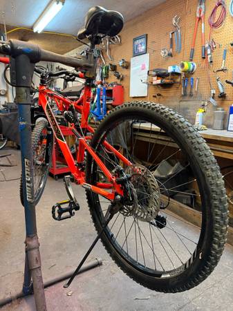 Huffy "DS9" - $80 (Lacombe)63436962619521124