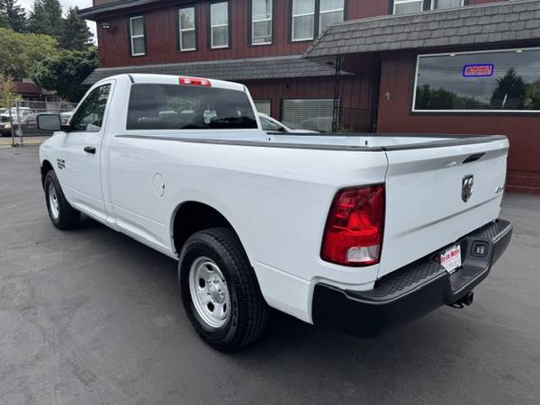 2022 RAM 1500 Classic Tradesman - Photo 2