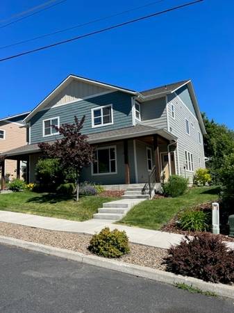 $1,995 / 3br - 1700ft2 - Beautiful 3B2.5BA 1700SQFT Duplex Garage! - close to middle school (Moscow)63980822491138121