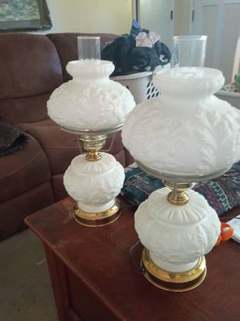 Yard sale photo