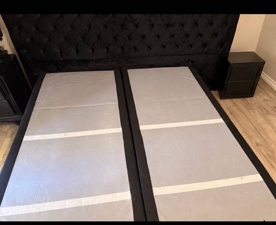 Split King Adjustable Bed Frame / Power Base – LINAK 1