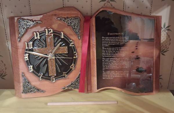 Footprints Clock 1