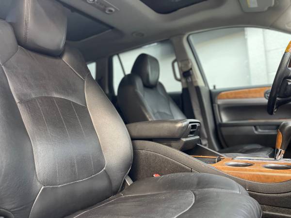 2012 Buick Enclave - Título limpio, ¡MÁS DE 50 REGISTROS DE SERVICIO! - $7,999 (Advanced Premier Auto LLC)63616151876097124