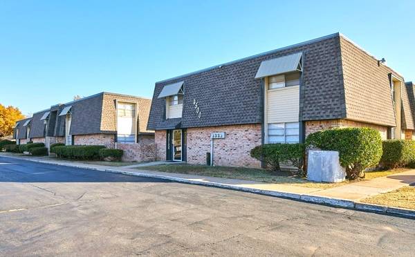 $815 / 1hab - 660ft2 - Park Mac Arthur – Donde Comienza Tu Historia (Oklahoma)63670484596353120
