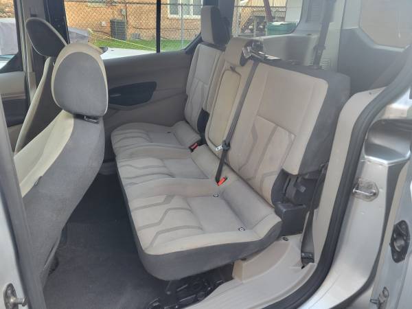 Ford transit connect xlt - $5,00063618891028867123