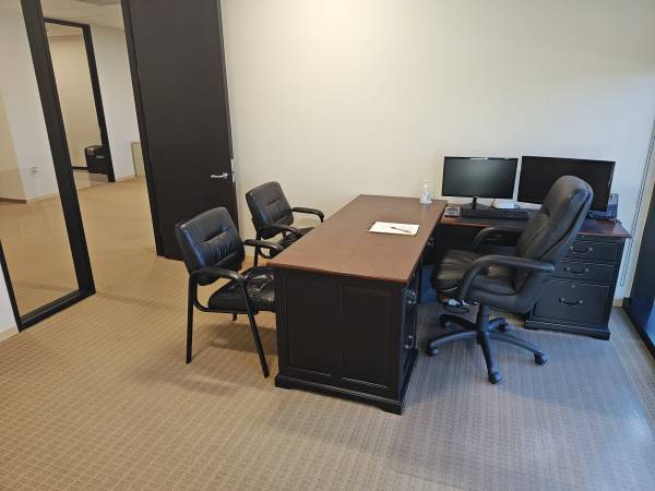 Rare Find: Attorney Office in a Stunning Tower Setting 1