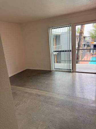JR STUDIO SDEAL!!!!! 1