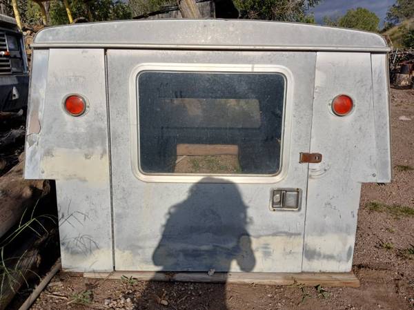 Utility Camper Shell 1