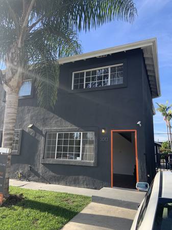 $1,150 / 4br - Room for Rent - West Adams (4 bed/2 bath house) (west adams)63829233376641120