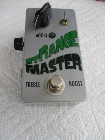 Throbak 'Strange Master' Treble Booster Overdrive 1