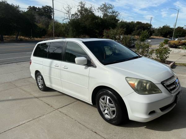 Honda Odyssey EX-L 2006 blanca - $5.300 (San José)63477654218881120