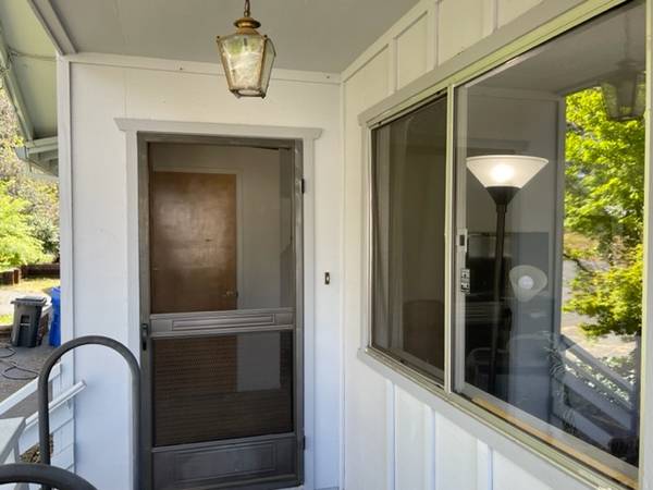 $1,800 / 2br - 1016ft2 - BEAUTIFUL DOWNTOWN MURPHYS (Murphys)63952108547202122