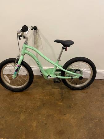 Electra Sprocket 16" Kids' Bike 1