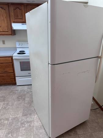 Refrigerator 1