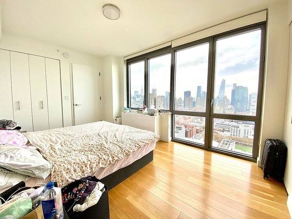 $6,400 / 3br - 1 Month Free! Bright_Flr_Ceiling Windows! (Midtown West)63874744002691120
