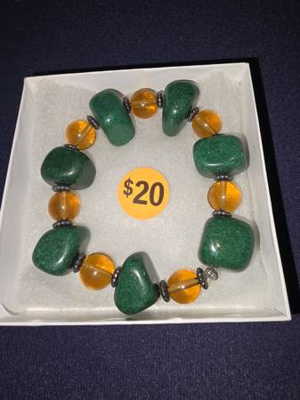 Jade bracelet 1