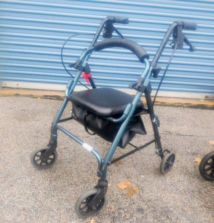 EXCELLENT CONDITION NOVA WALKER 1