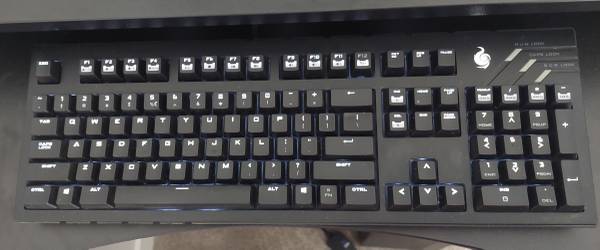 CM Ultimate Quickfire Gaming Keyboard 1