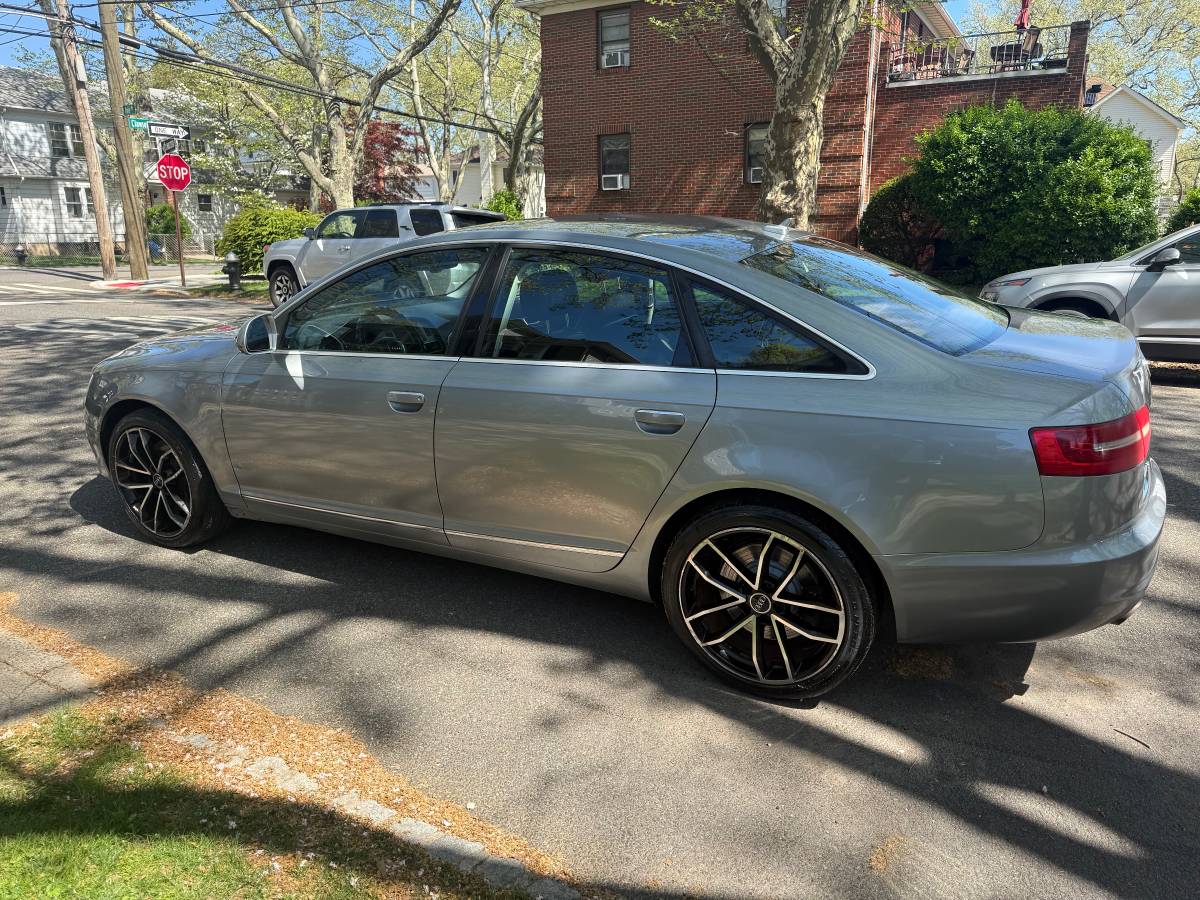 2009 Audi A6 fully loaded runs great It looks beautiful,