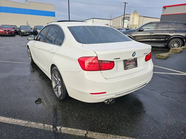 2015 BMW 3 Series 328i xDrive - $16,999 (Pre-Owned Luxury)63611913185409122